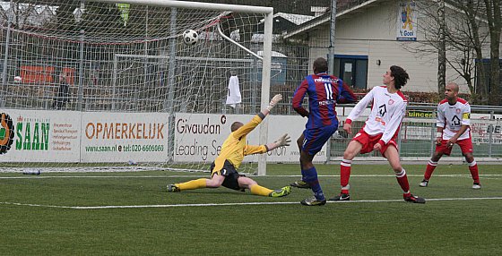 Amoafo scoort de 0-2