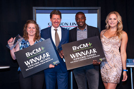 De winnaars van het BvCM Topscoresklassement. Vlnr Lieselotte Wels, BvCM directeur Andre Groot, Chelton Lineger en Danielle Bubberman