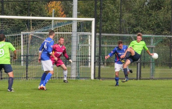 060914 FC Weesp 6 3 Houten  (11)