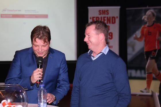 Foto Wim Poelstra: Mark Evers verrichte onlangs de loting van de KNVB beker