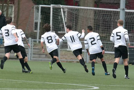 10998322_806992796015693_4775406953013100049_n