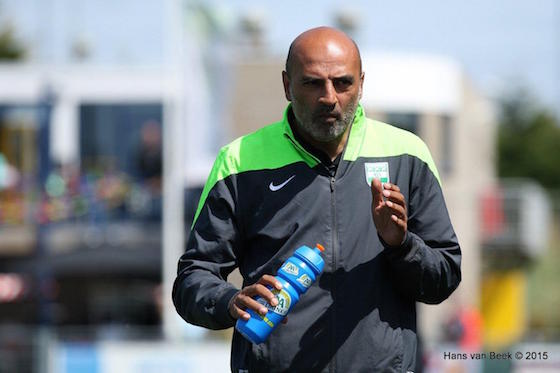 Radjin de Haan, die Mark Kranendonk tussentijds opvolgde, kan Amstelveen niet behouden voor de tweede klasse