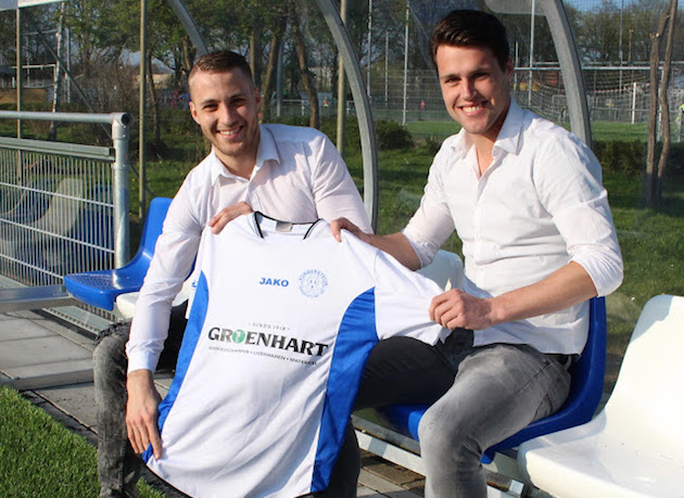 Naast Rowin Mol (links werd ook de komst van ZOB-spits Stefan van Wonderen (rechts) bekend gemaakt door Purmersteijn.