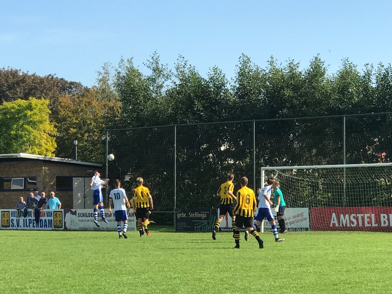 Ilpendam start sterk met ruime overwinning op Koedijk