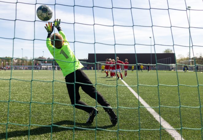 RECHTZAAK IN JEUGDVOETBAL | Amateurvoetbal en emoties langs de lijn