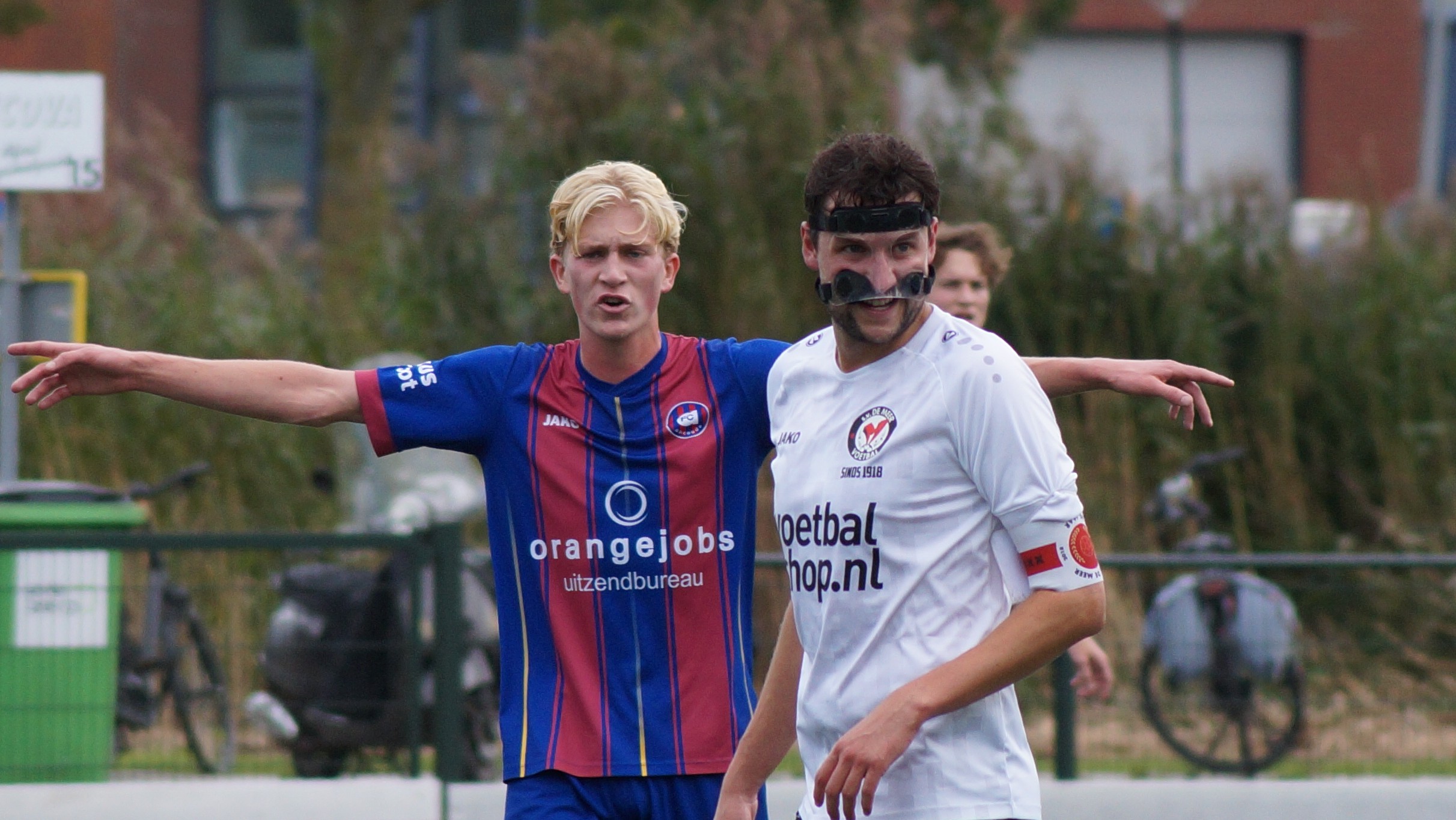 Vermakelijke 0-0 bij FC Abcoude tegen s.v. De Meer