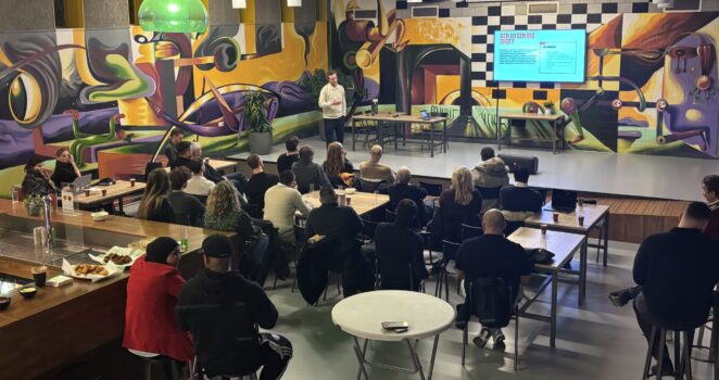 VOETBALAGENDA | Amsterdamse voetbalverenigingen komen bijeen bij Zuidoost United: ‘Samen houden we de voetbal- en clubcultuur overeind’