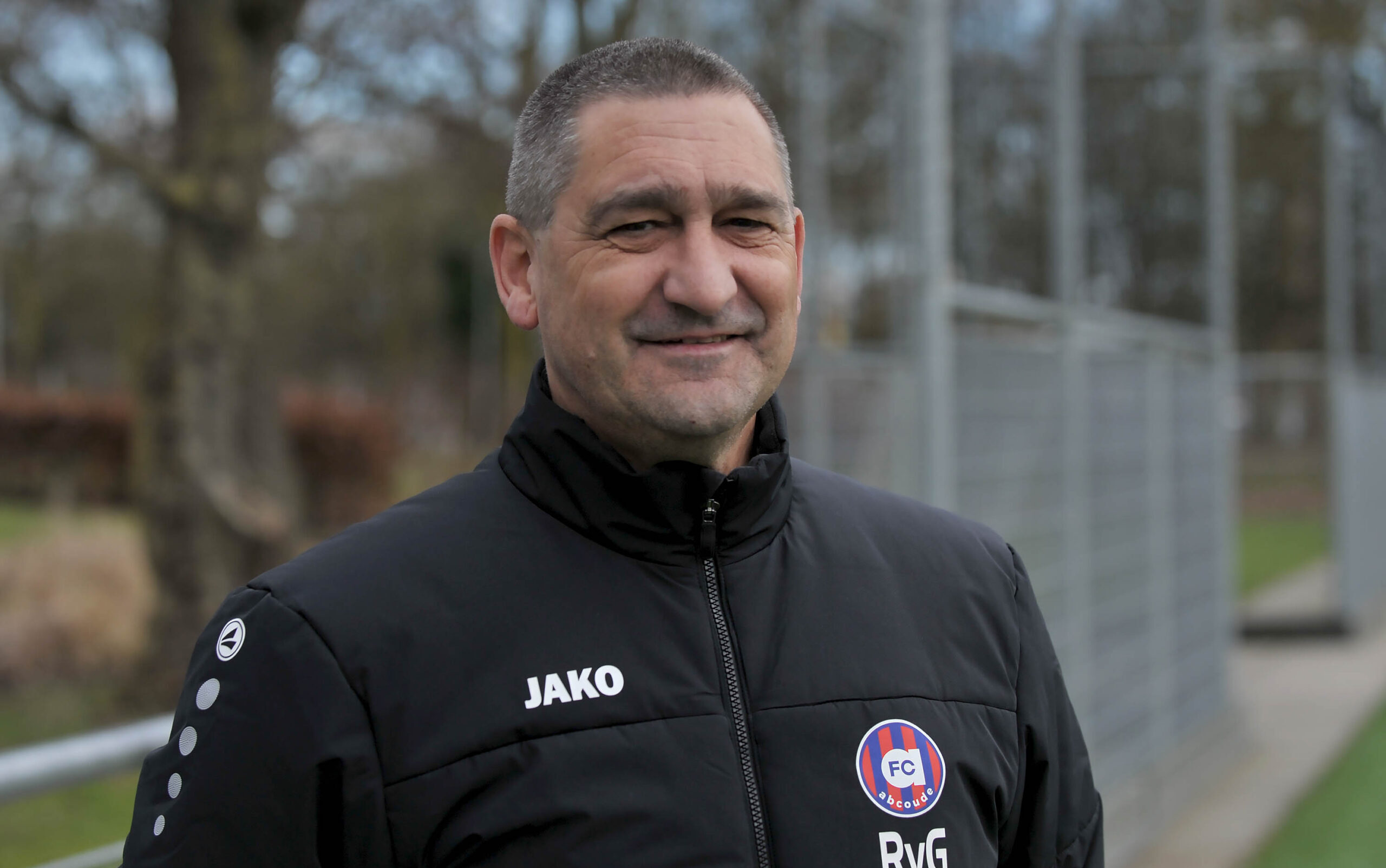 INTERVIEW | FC Abcoude wil na een seizoen van verdriet vooral weer vooruit: ‘Je wilt iets terugdoen 
