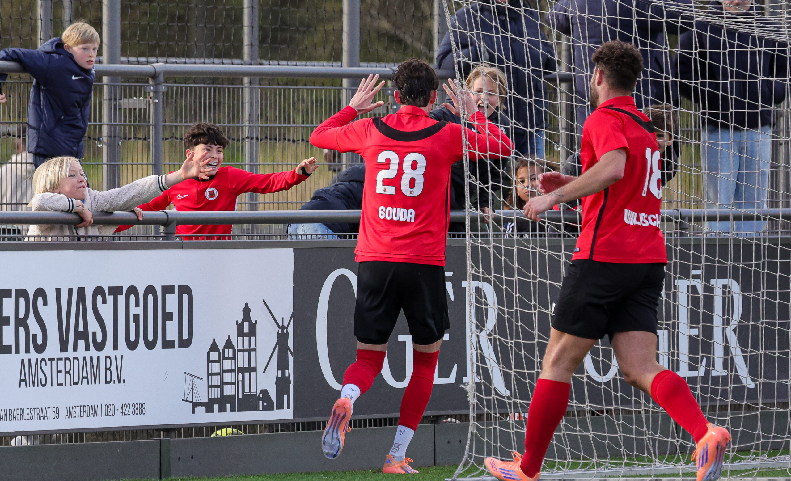 TOPSCORERSKLASSEMENT 2025-2026 | Gouda schiet AFC veilig, Swift klimt omhoog mede dankzij vroege tre