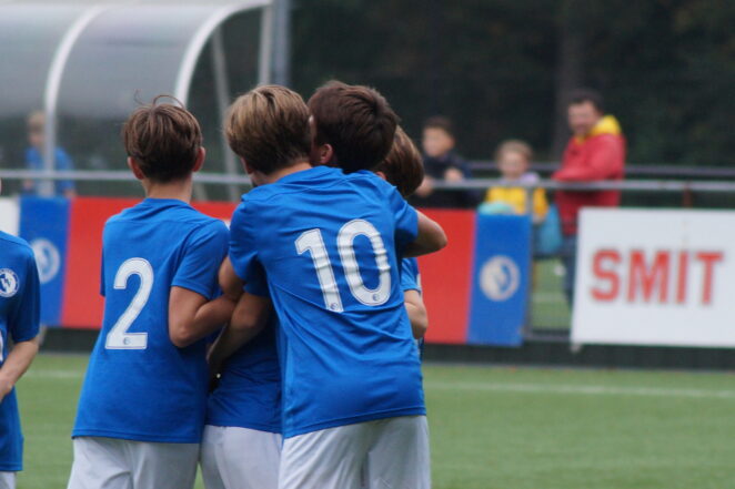 SPECIAL | Het Amsterdamsche Jeugdvoetbal (21). Rustig einde van de vakantieweek, maar WV-HEDW O13 en FC Aalsmeer O17 wél in competitieactie