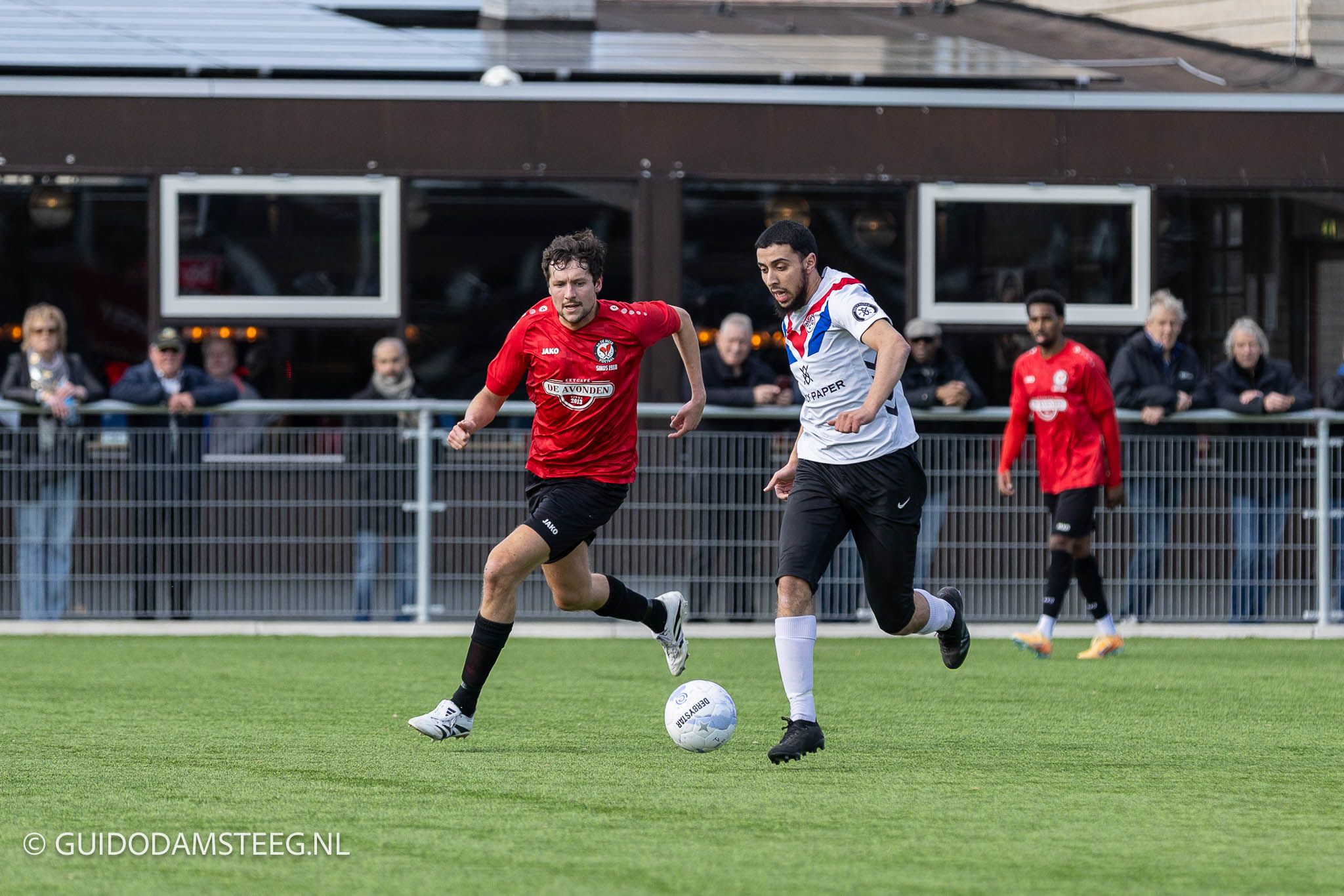 SV De Meer wint overtuigend van DCG - Het Amsterdamsche Voetbal