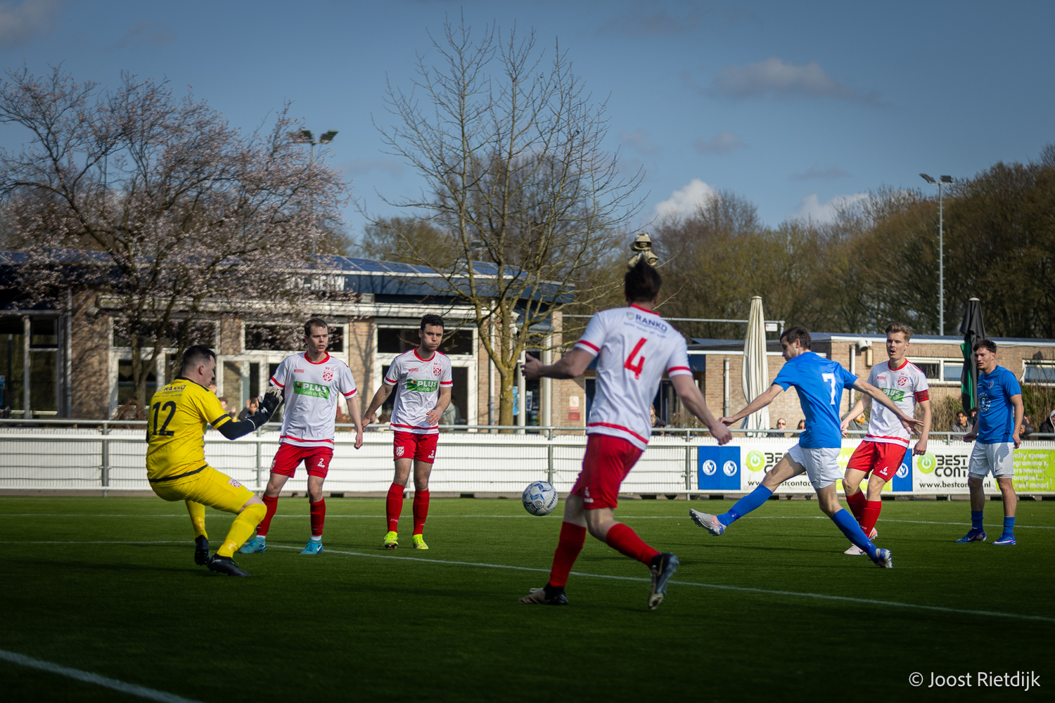 WV-HEDW wint van sv De Rijp in slordig duel