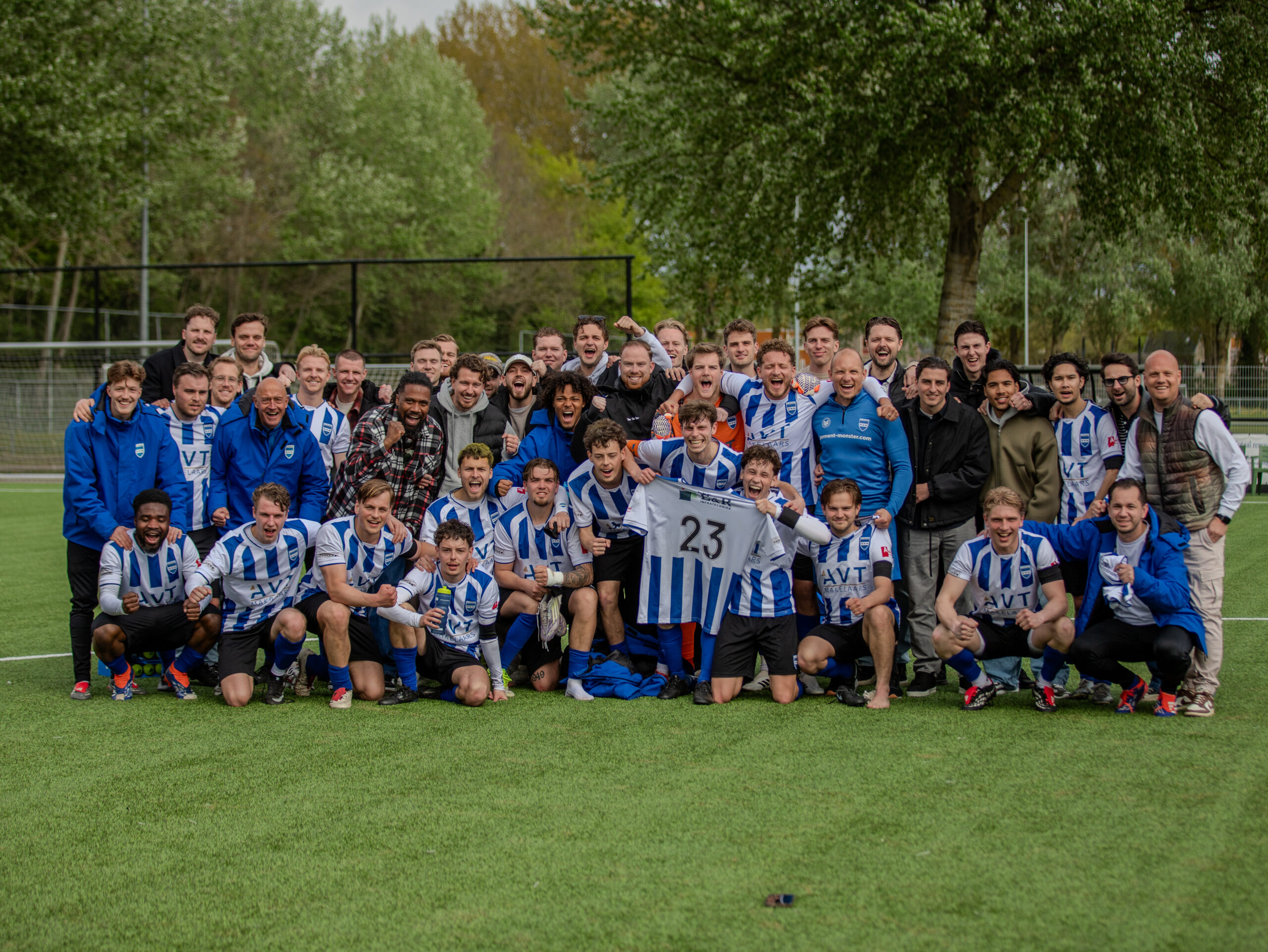 Koploper sv Diemen houdt stand: 'Vijf punten voorsprong met nog twee duels, dan kán niet meer misgaa