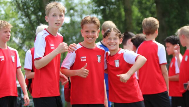 Stop met voorzeggen | Wat het (jeugd)voetbal kan leren van 3x3-basketbal