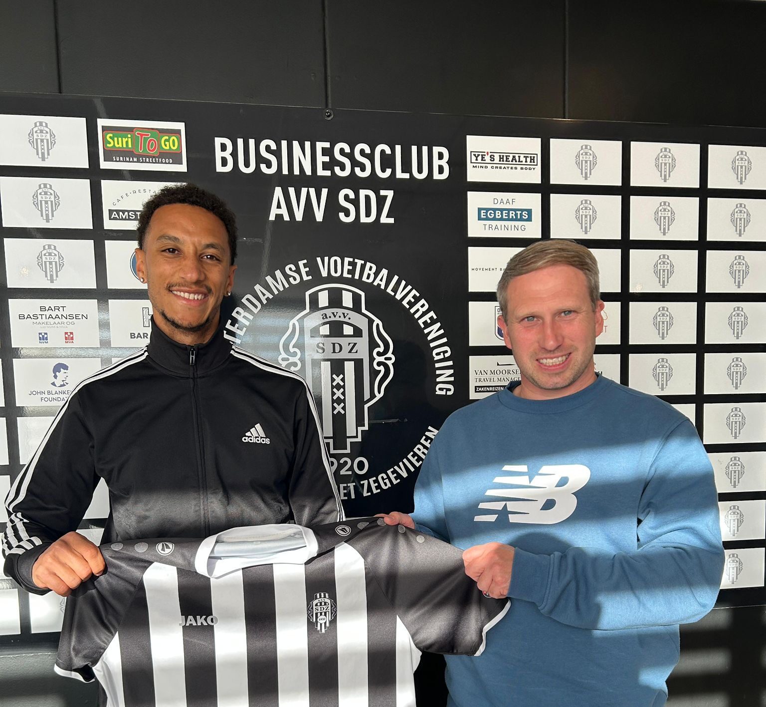 TRANSFERMARKT| Tiago Conceicao Dos Santos naar SDZ, Edwin Danguah nieuwe keeper FC Aalsmeer