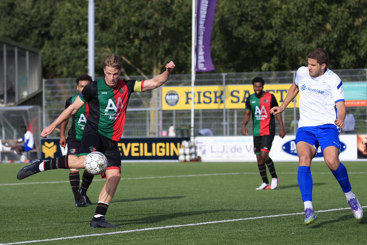 Sdv FC Aalsmeer breekt de ban tegen ongeslagen SDV Barneveld - Het ...